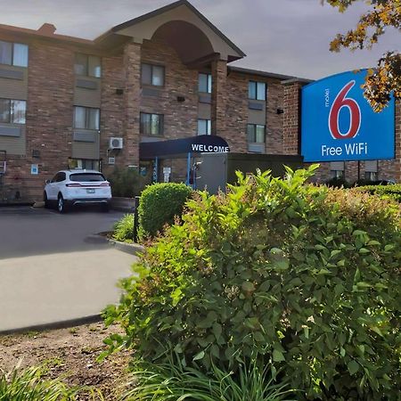 Motel 6-Milwaukee, Wi - Glendale Dış mekan fotoğraf