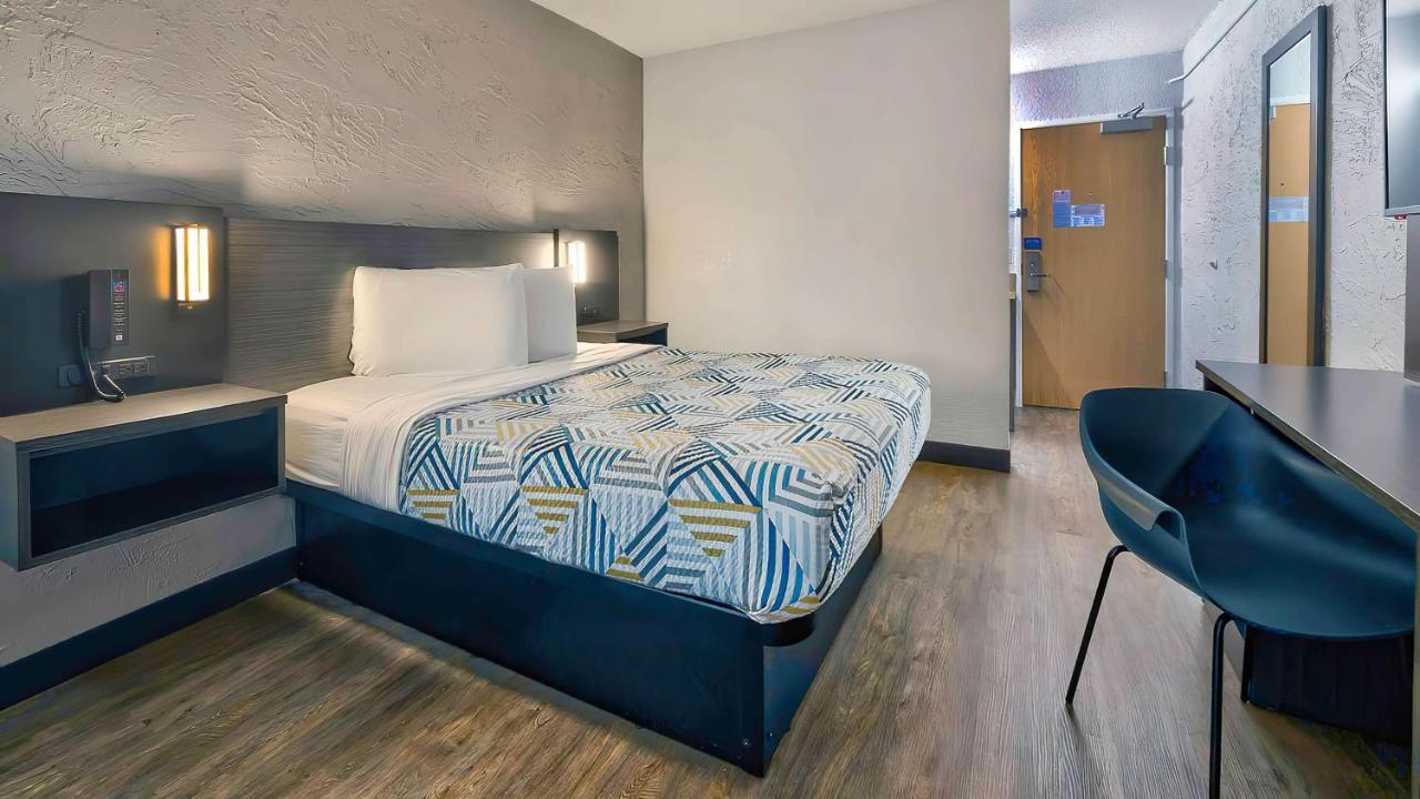 Motel 6-Milwaukee, Wi - Glendale Dış mekan fotoğraf