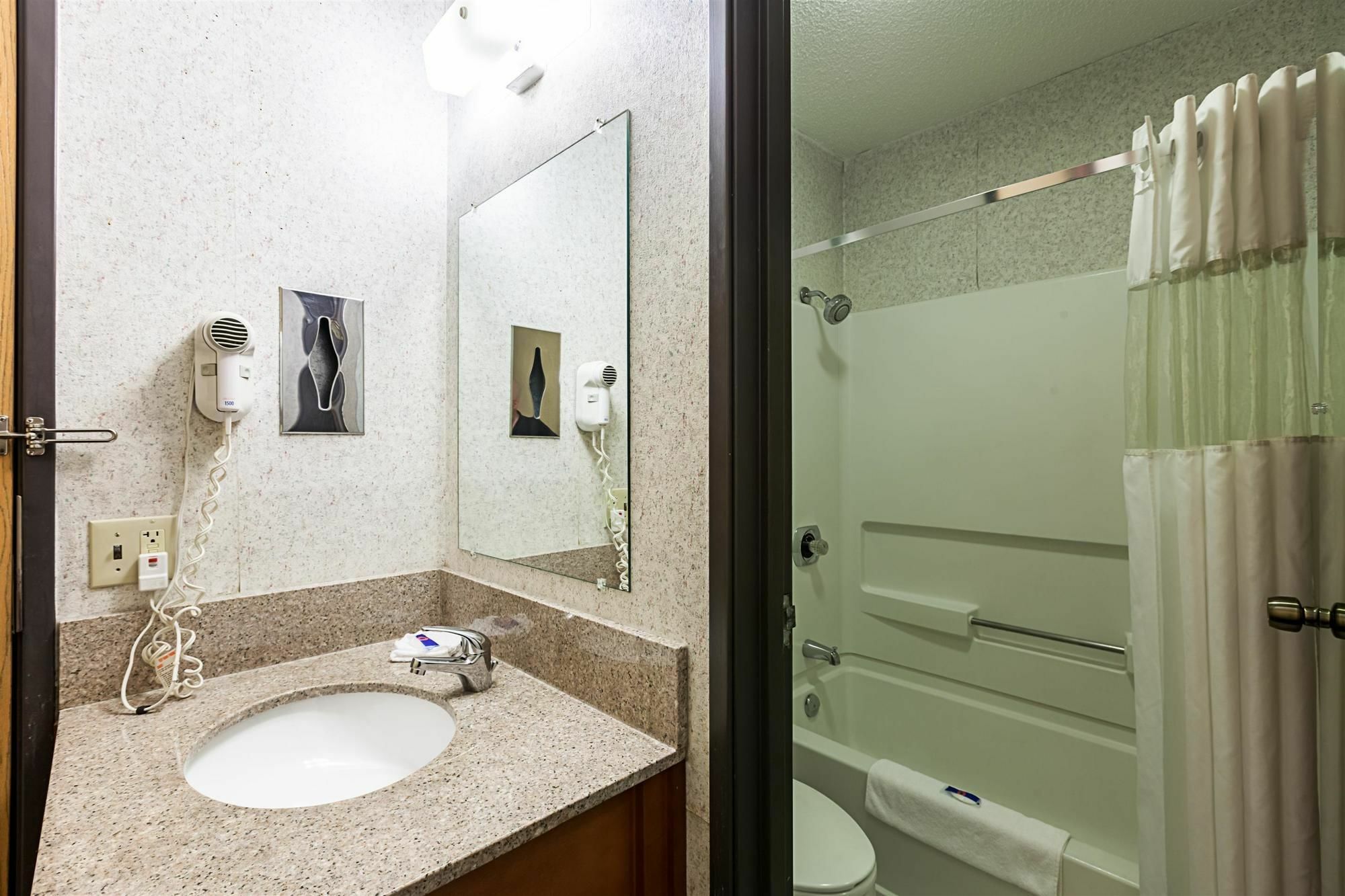 Motel 6-Milwaukee, Wi - Glendale Dış mekan fotoğraf