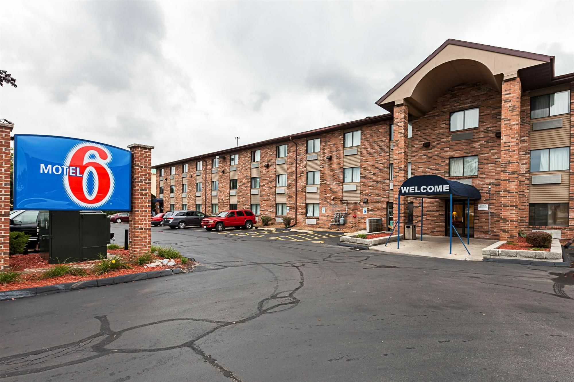 Motel 6-Milwaukee, Wi - Glendale Dış mekan fotoğraf