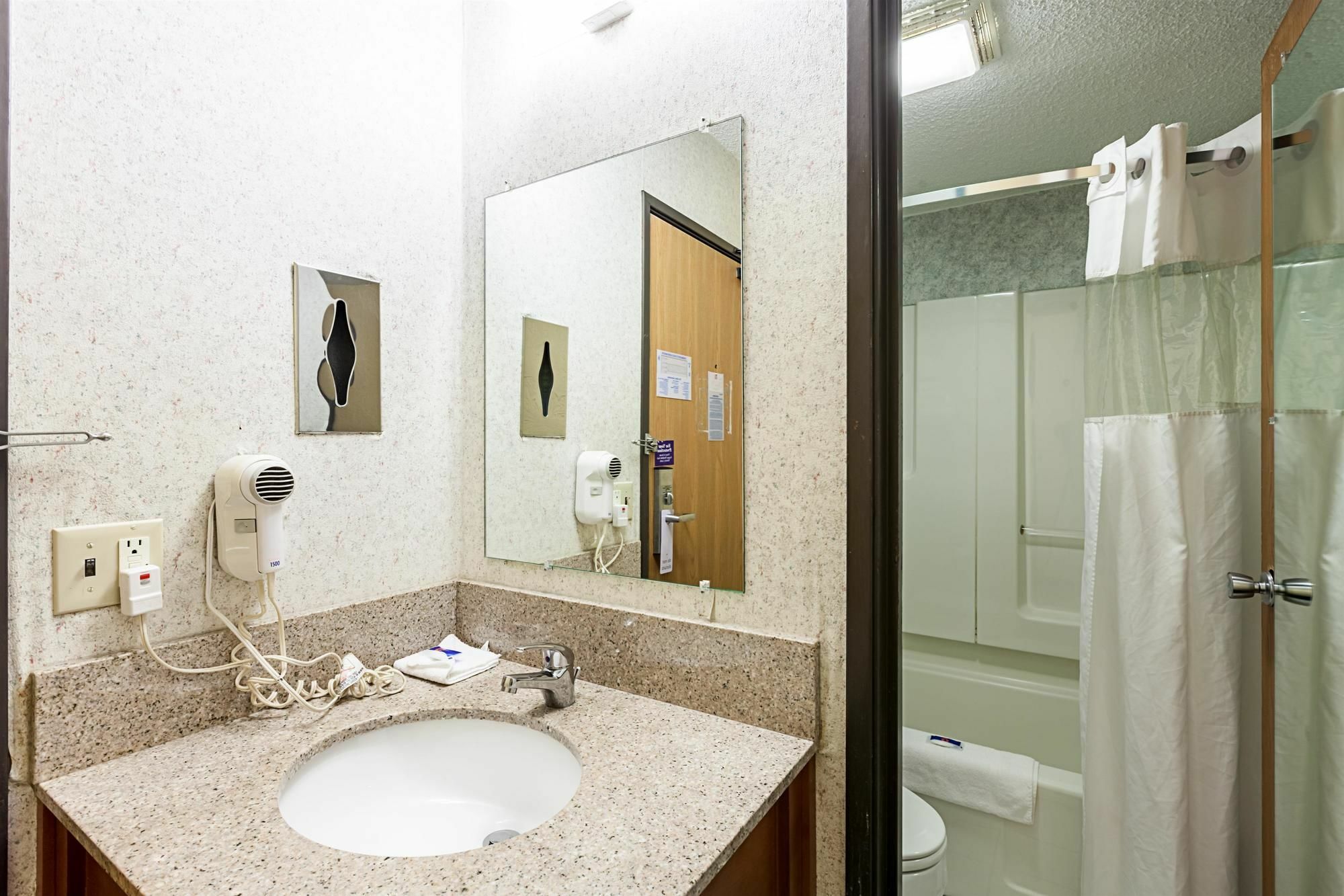 Motel 6-Milwaukee, Wi - Glendale Dış mekan fotoğraf