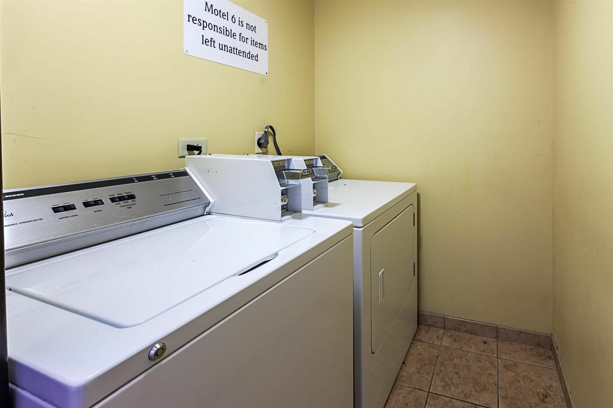 Motel 6-Milwaukee, Wi - Glendale Dış mekan fotoğraf